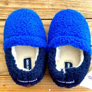 Lands end toddler fleece slipper blue size 10